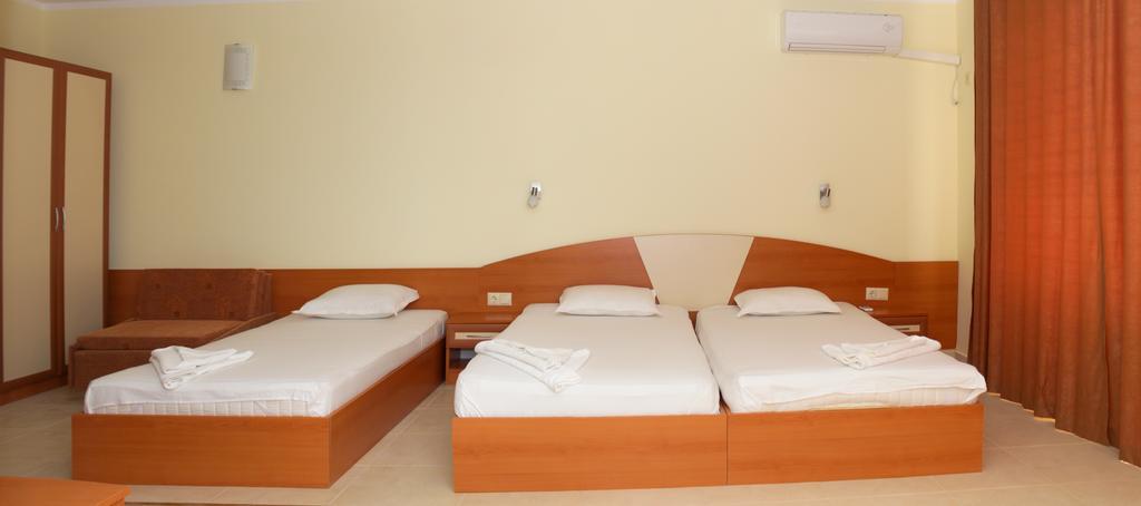 Hostel Malibu ساني بيتش الغرفة الصورة